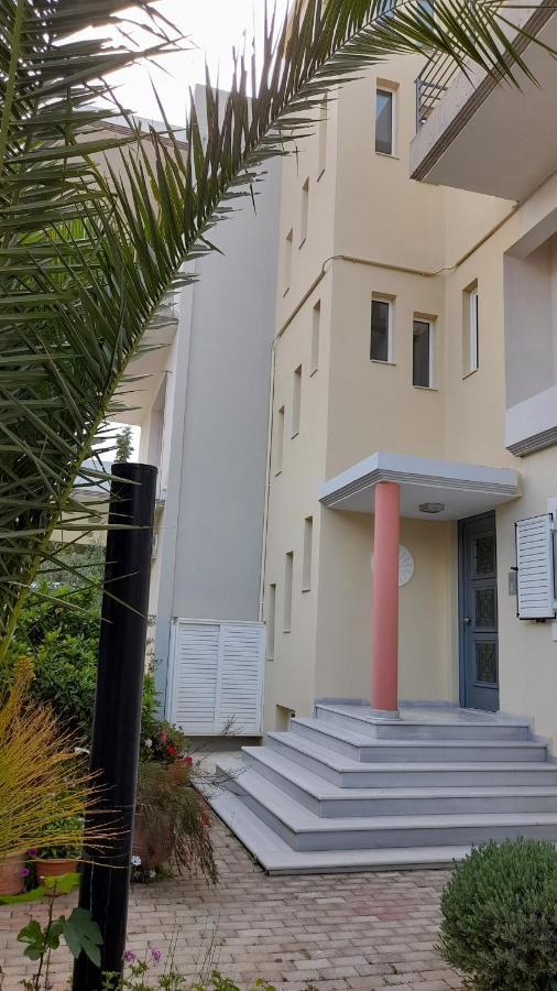 Akrata Rose Garden Apartments I Paralia Akratas Bagian luar foto